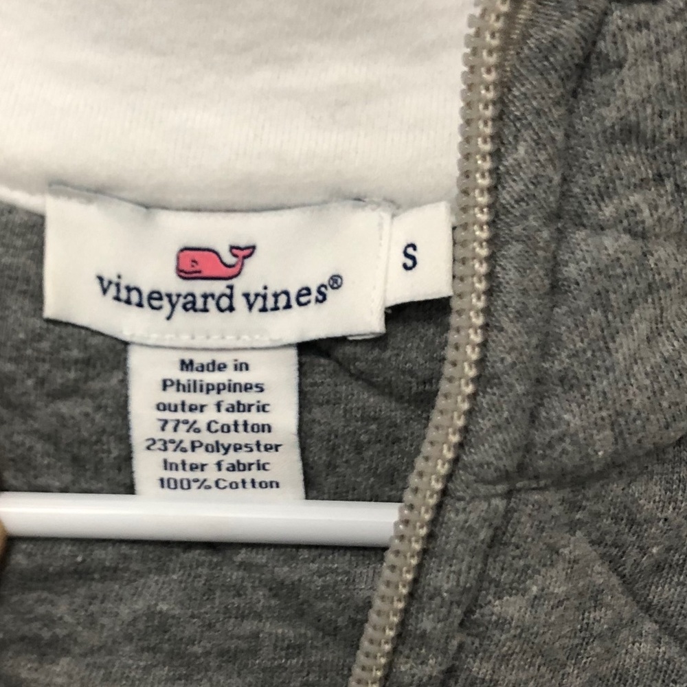 Vineyard Vines Women’s Quilted Shep Shirt - Picture 5 of 5